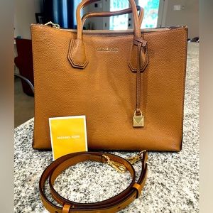 Michael Kors Tote